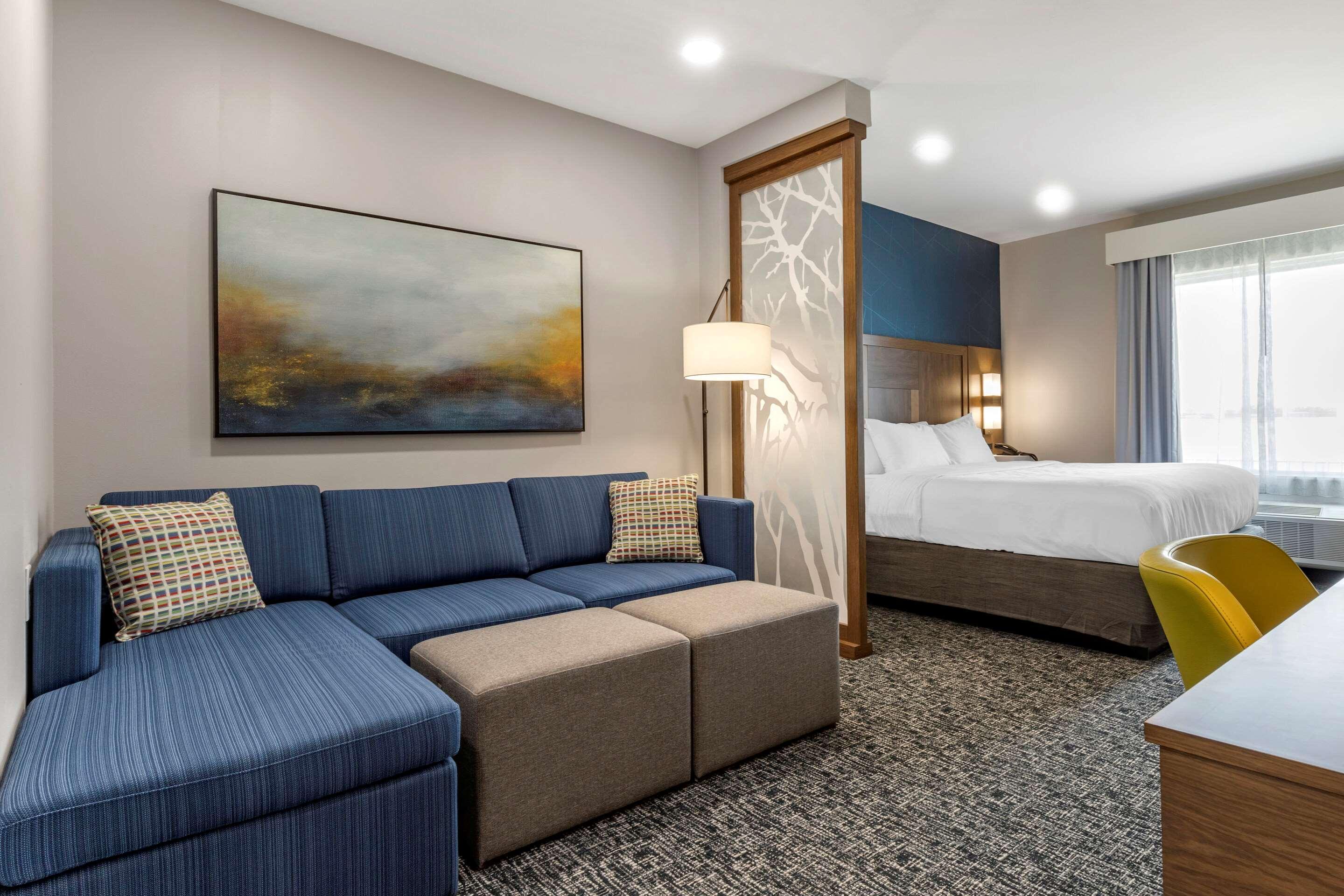 คอมฟอร์ต สวีท กรีนวิลล์ แอร์พอร์ต Hotel ภายนอก รูปภาพ